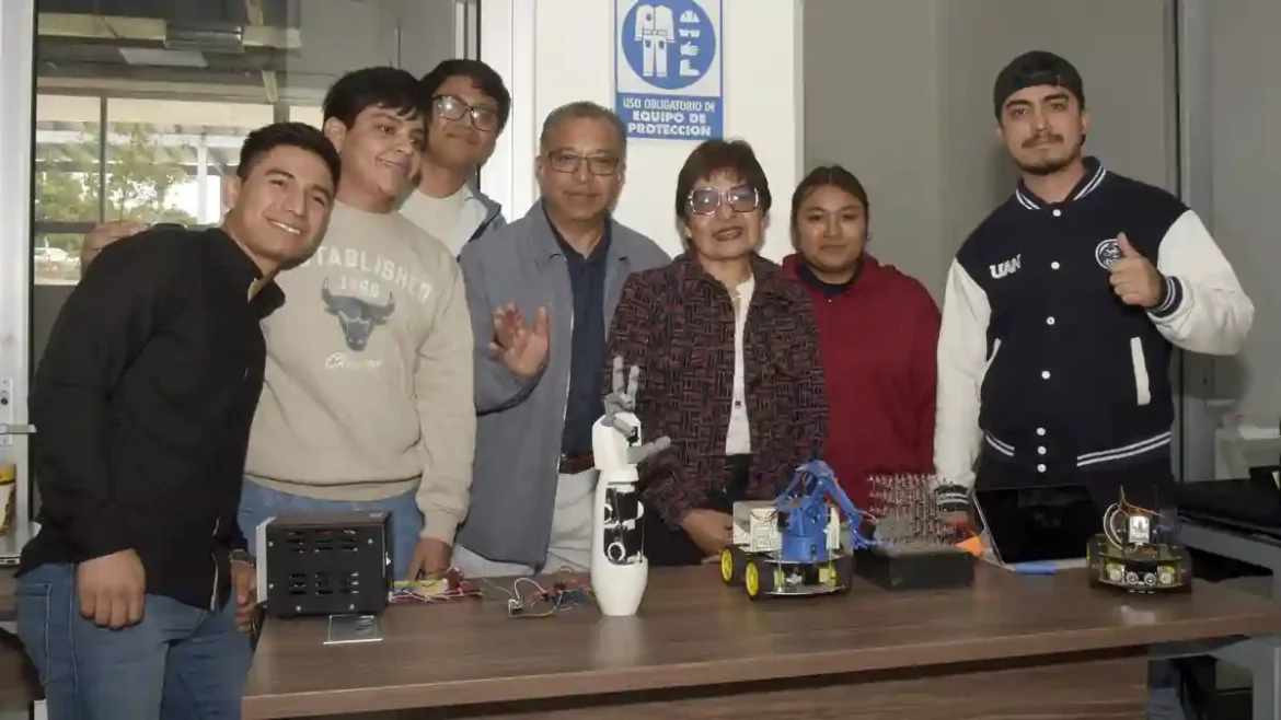 Celebran en CU2 el concurso “Robomatrix, Liga latinoamericana de robótica de competencia”