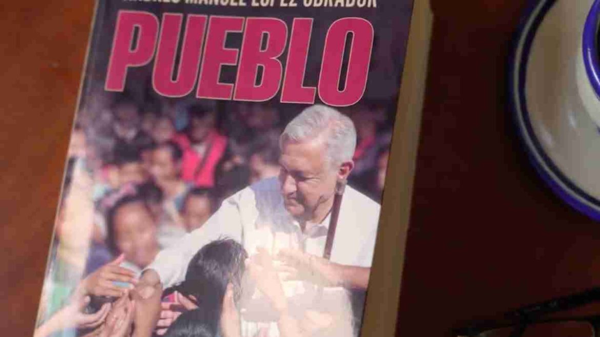 ¿Qué es Pueblo, el nuevo libro de AMLO, y cuándo sale a la venta?