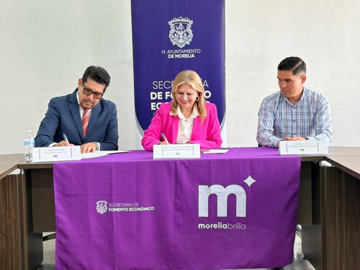 Firma Sefeco convenio de colaboración con asociación 'Amigos Empresarios'