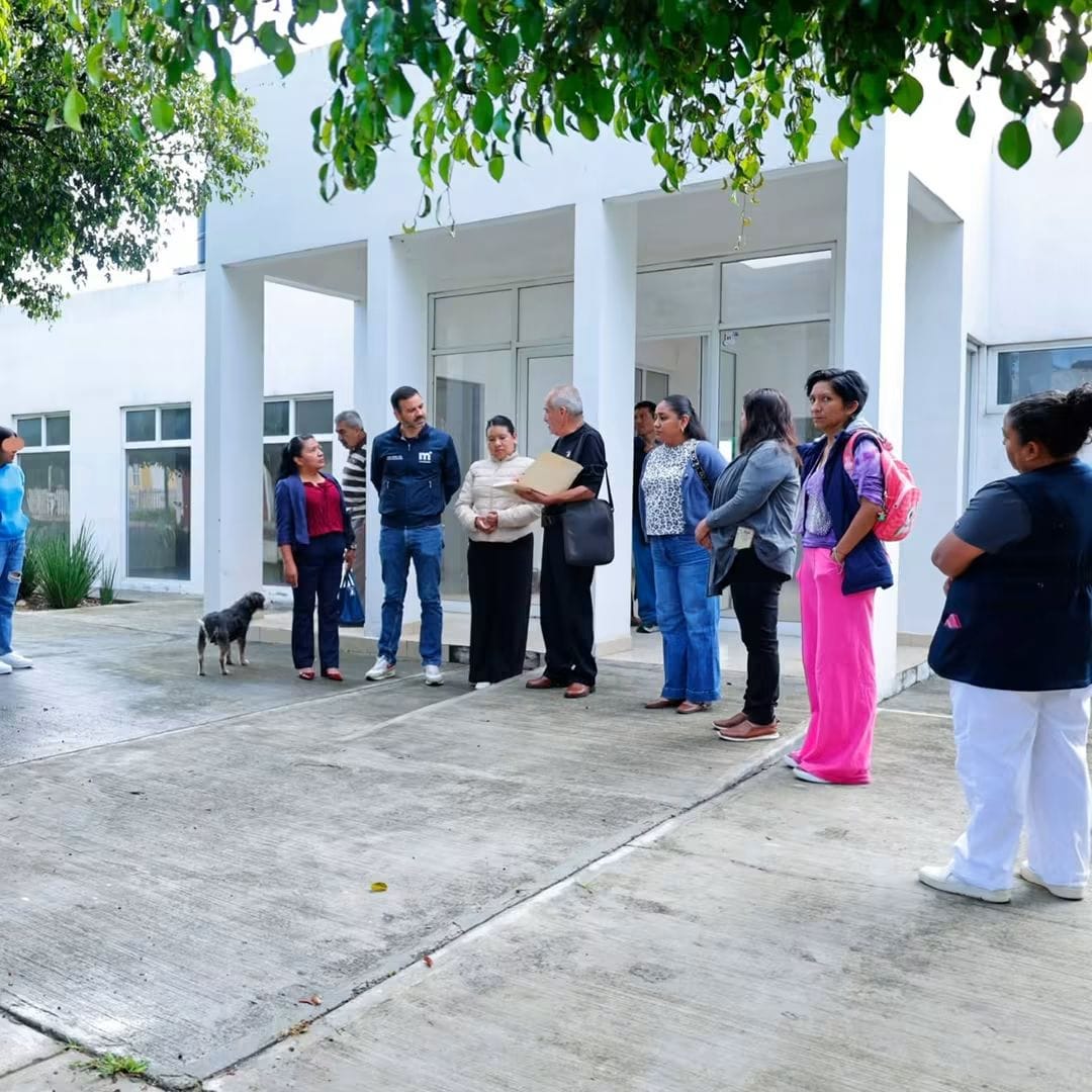 Yankel Benítez supervisa mantenimiento en clínica de Misión del Valle